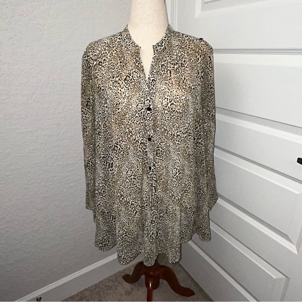 Chico’s Animal Print Button Down Long Sleeve Blouse Shirt Tunic Top Chicos